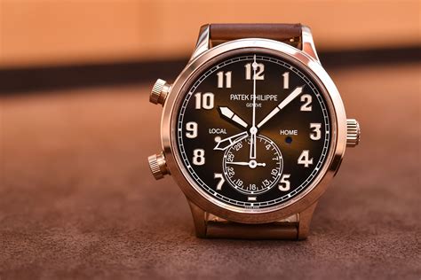 patek philippe calatrava pilot prix|Patek Philippe Calatrava 5524.